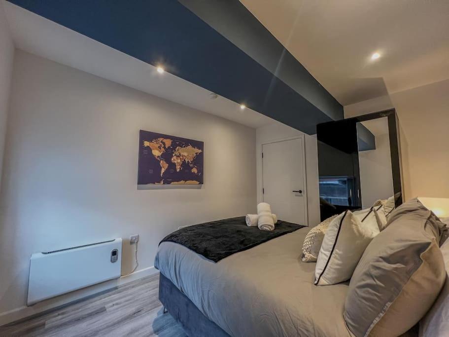 Orange Rentals-High Spec, Midnight Suite, Sleeps 4-Pets Welcome! Liverpool Kültér fotó