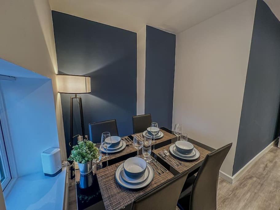 Orange Rentals-High Spec, Midnight Suite, Sleeps 4-Pets Welcome! Liverpool Kültér fotó