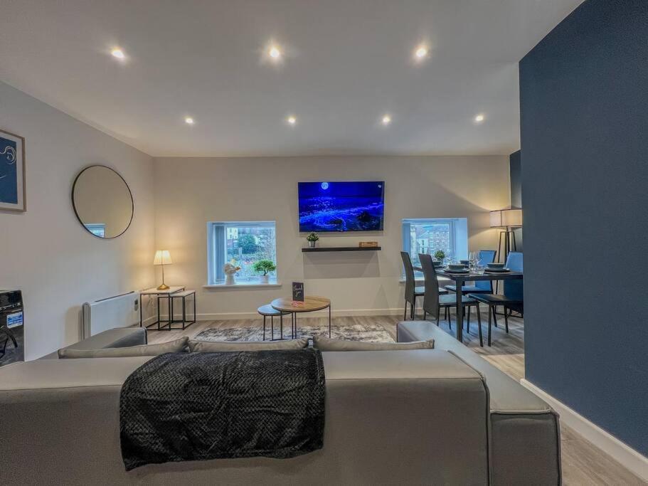 Orange Rentals-High Spec, Midnight Suite, Sleeps 4-Pets Welcome! Liverpool Kültér fotó
